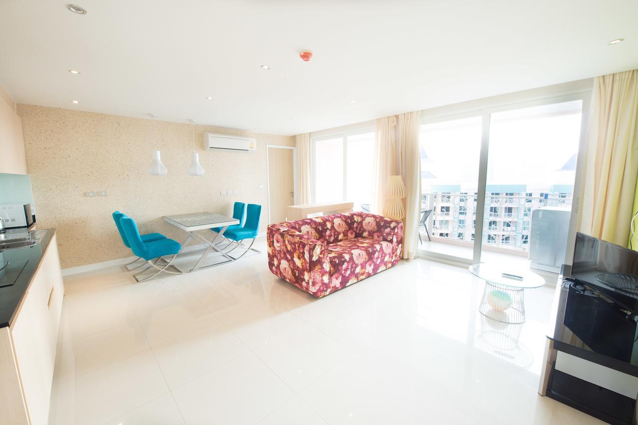 Caribbean Hotel Resort Pattaya ภายนอก รูปภาพ
